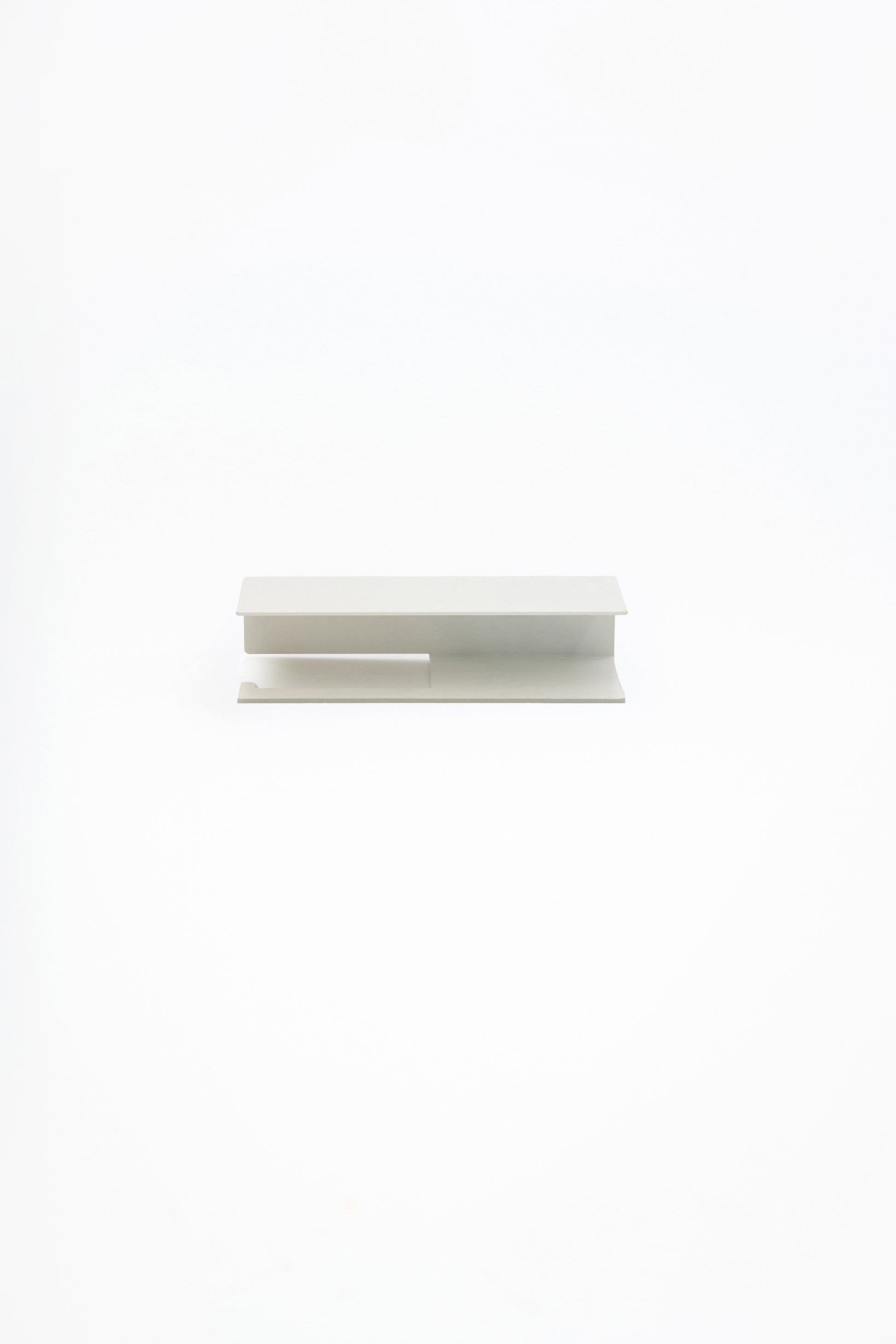 LUMO Livingroom Shelf, front shot 07