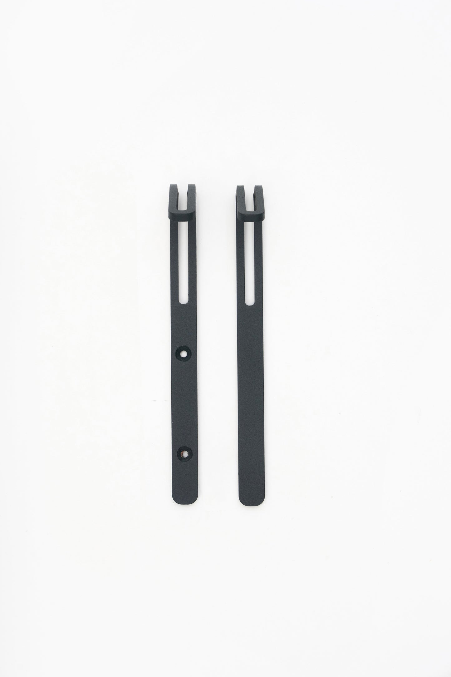 ELME Toilet Paper Holder, front shot