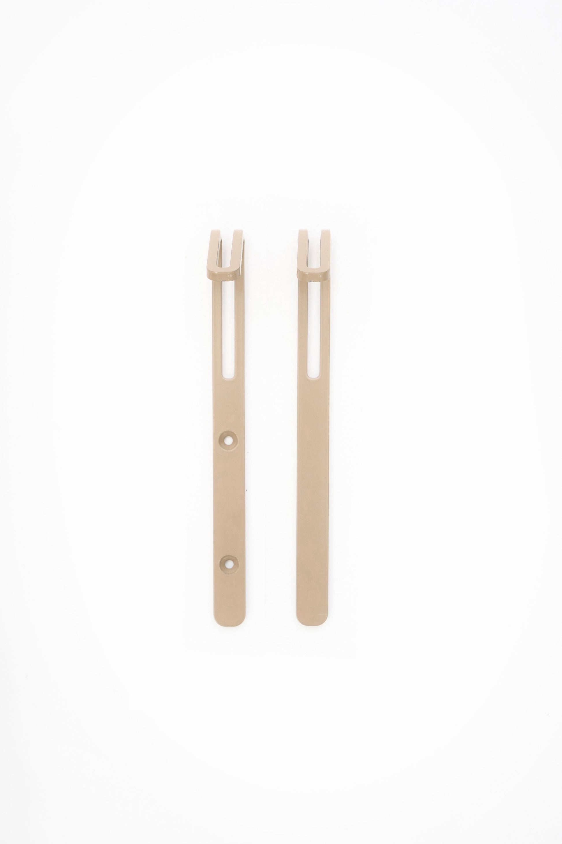 NYVE Toilet Paper Holder, front shot 04