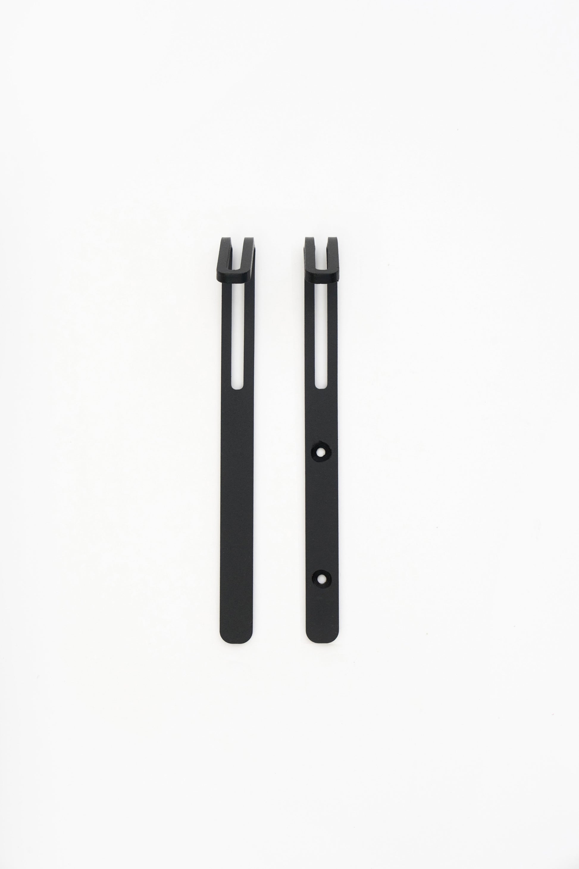 TERRA Kitchen Roll Holder, front shot 05